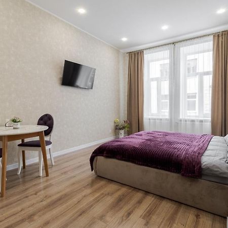 דירות לבוב Luxury Flat In Downtown 2 מראה חיצוני תמונה