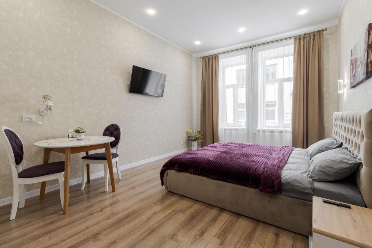 דירות לבוב Luxury Flat In Downtown 2 מראה חיצוני תמונה