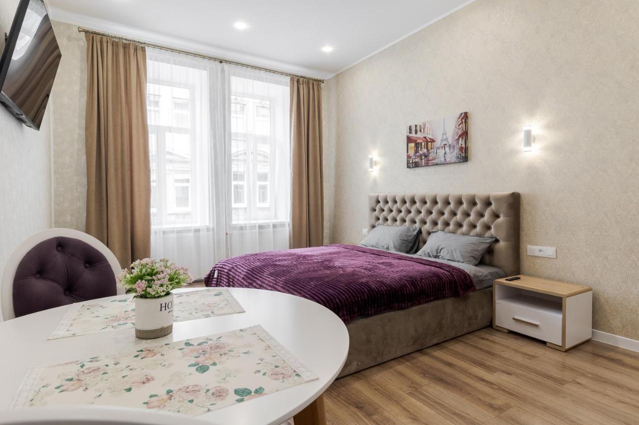 דירות לבוב Luxury Flat In Downtown 2 מראה חיצוני תמונה